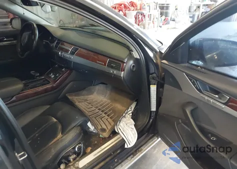 2011 Audi A8 4.2 z USA, uszkodzony, nr VIN WAUAVAFD9BN021342
